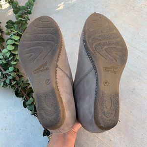 dansko leanna bootie